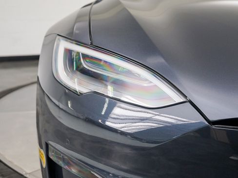 Used 2022 Tesla Model S Standard Range image 9
