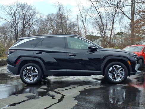 Certified 2025 Hyundai Tucson SEL image 6