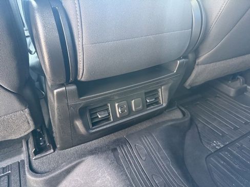 Used 2021 GMC Sierra 2500 SLE w/ SLE Value Package; image 30