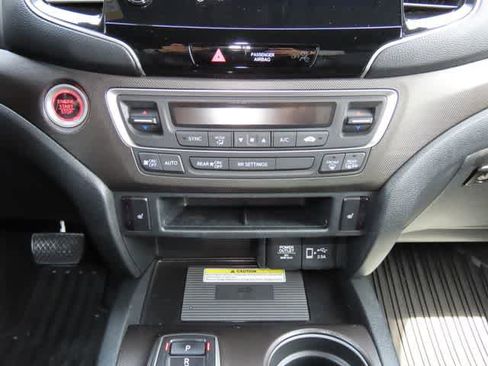 Certified 2023 Honda Passport TrailSport image 21