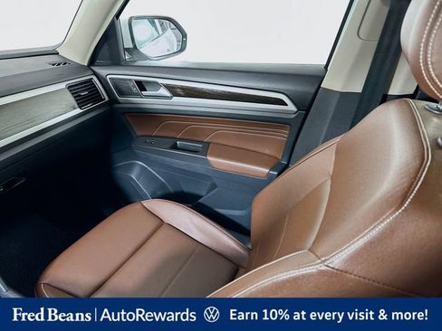 Used 2023 Volkswagen Atlas SE w/ Panoramic Sunroof Package AWD/4WD image 24