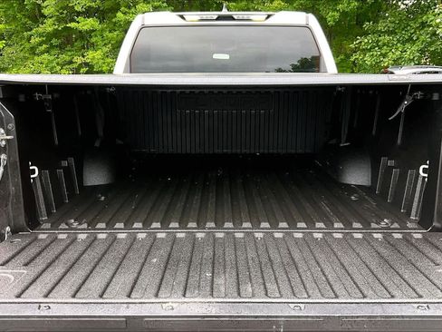 Used 2024 Toyota Tundra SR5 w/ SR5 Convenience Package AWD/4WD image 30