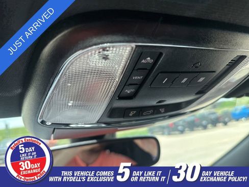 Used 2020 Jeep Grand Cherokee Limited AWD/4WD image 17