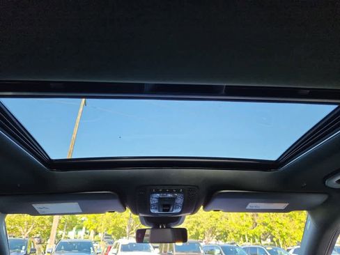 Certified 2020 Mercedes-Benz GLE 350 4MATIC image 8