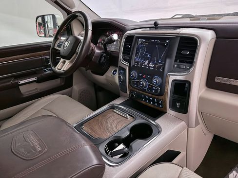 Used 2018 RAM 2500 Longhorn w/ Longhorn Southfork Package image 28