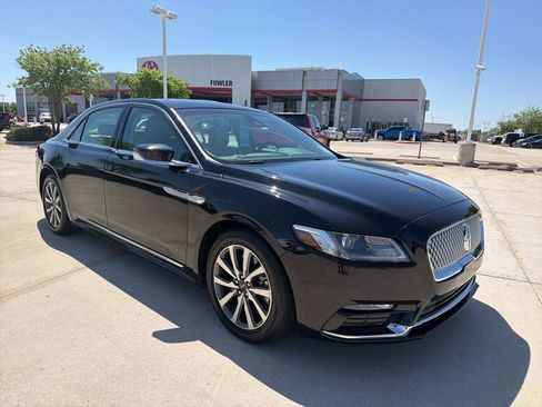 Used 2020 Lincoln Continental FWD image 4