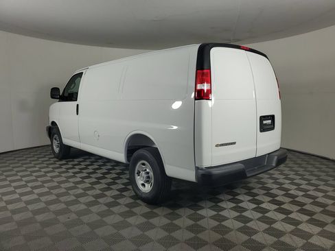 New 2026 Chevrolet Express 2500 w/ Driver Convenience Package RWD image 6