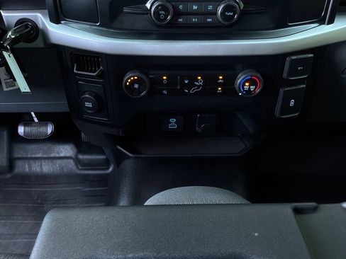 Used 2023 Ford F150 XL RWD image 13