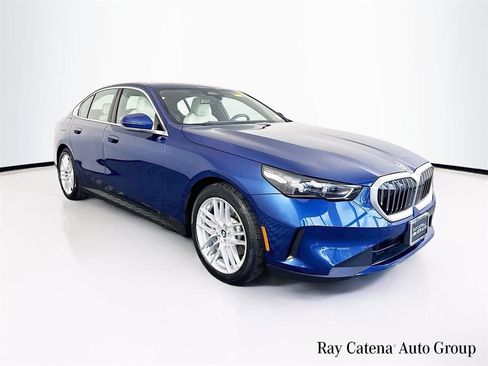Certified 2024 BMW 530i xDrive w/ Convenience Package AWD/4WD image 1