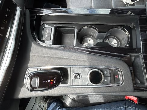 Used 2023 Cadillac Escalade ESV Sport w/ Touring Package image 23