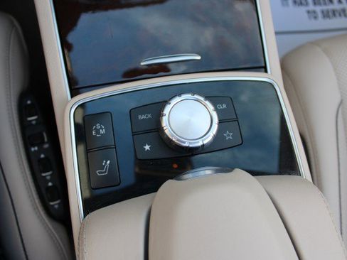 Used 2014 Mercedes-Benz E 350 Cabriolet image 22