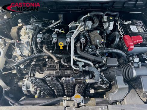 Used 2023 Nissan Altima 2.5 SR w/ SR Premium Package FWD image 39