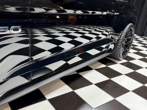 Used 2017 Ford Mustang GT Premium image 21