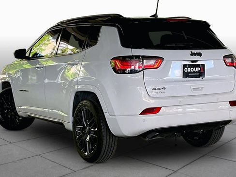 Used 2023 Jeep Compass High Altitude AWD/4WD image 11
