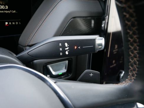 Used 2025 GMC Yukon XL AT4 image 26