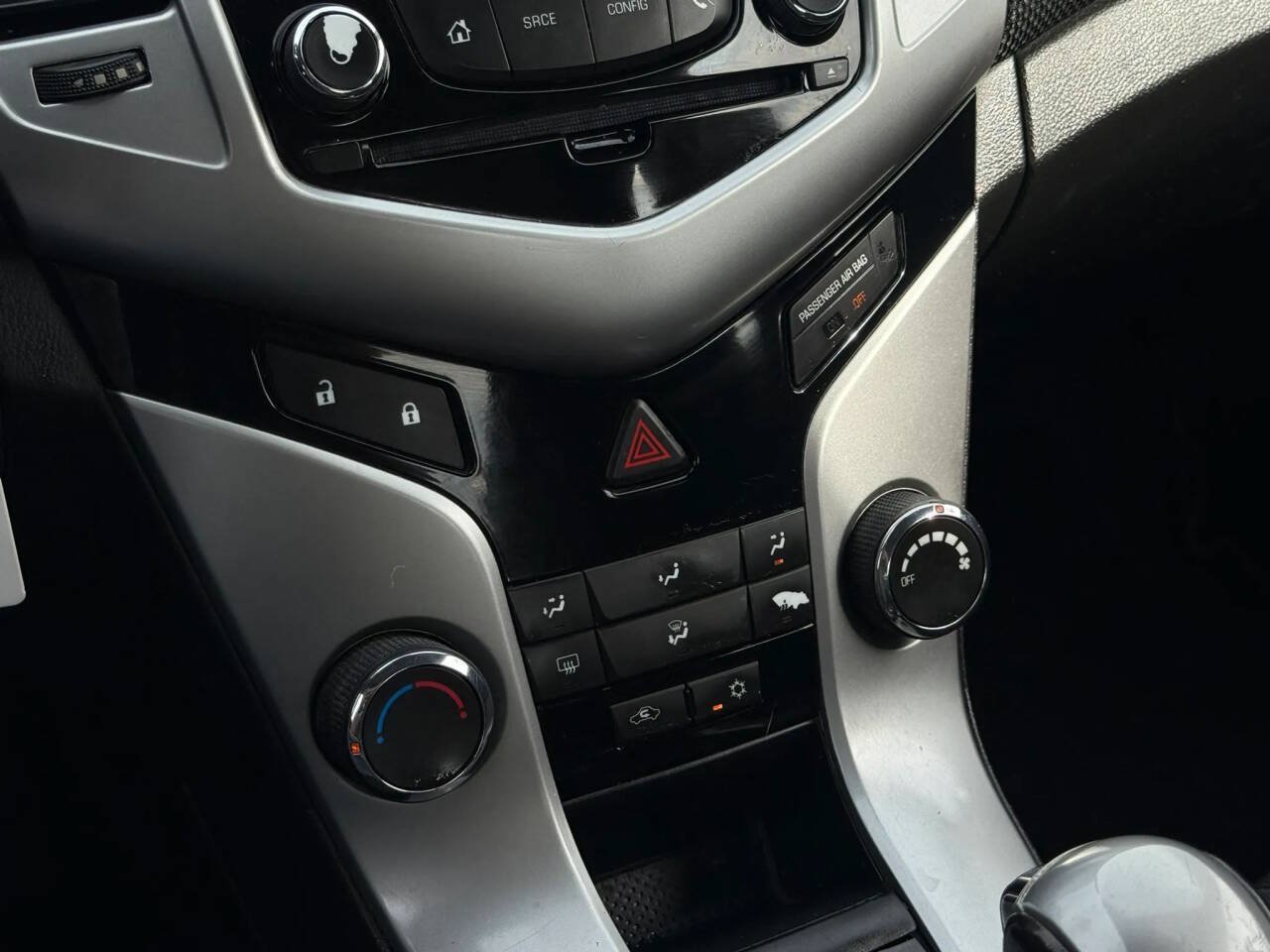 Used 2014 Chevrolet Cruze LT FWD image 11