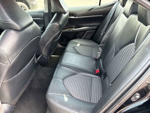 Used 2024 Toyota Camry SE FWD image 13