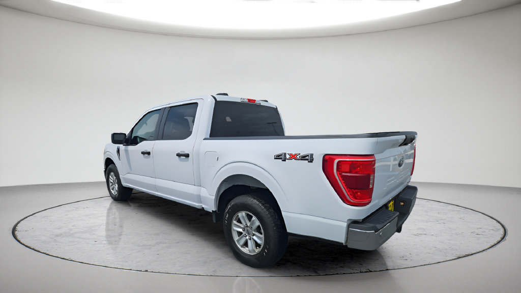 Used 2022 Ford F150 XLT w/ Trailer Tow Package AWD/4WD image 3