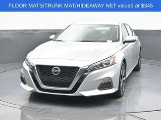 Used 2022 Nissan Altima 2.5 SV FWD video 2