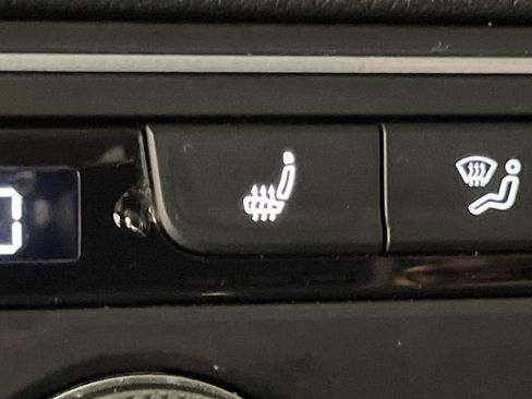 Used 2019 Volkswagen Atlas SE FWD image 27