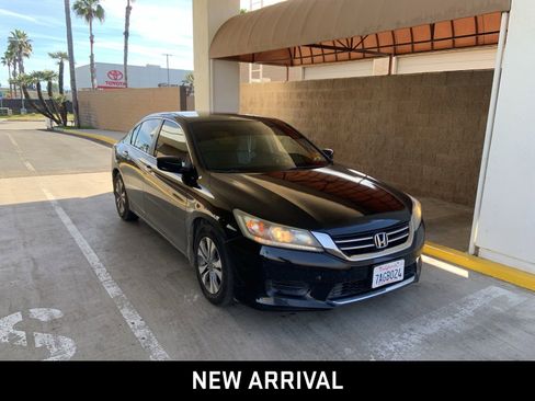 Used 2013 Honda Accord LX image 3