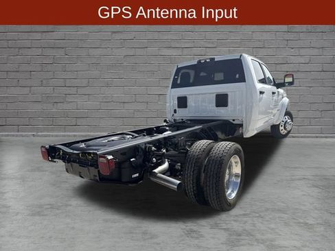 New 2026 RAM 4500 4x4 Crew Cab DRW image 5