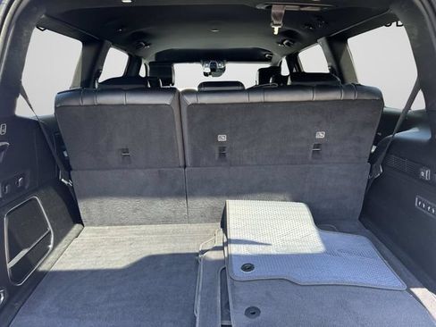 Used 2024 Jeep Wagoneer Series II w/ Flexible Seating Group RWD image 20