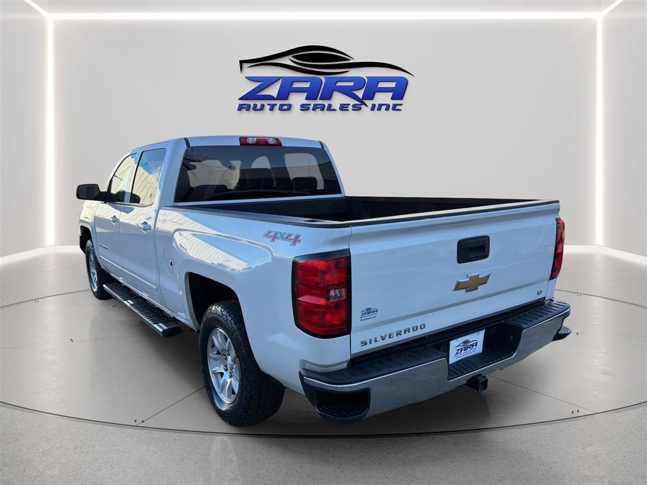 Used 2016 Chevrolet Silverado 1500 LT w/ All Star Edition AWD/4WD image 5