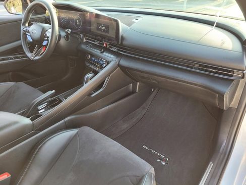 Used 2025 Hyundai Elantra N FWD image 8