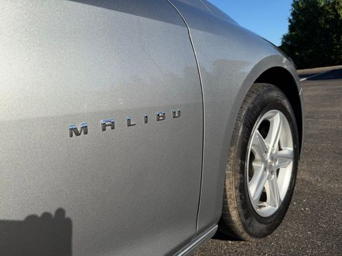 Used 2024 Chevrolet Malibu LT image 31