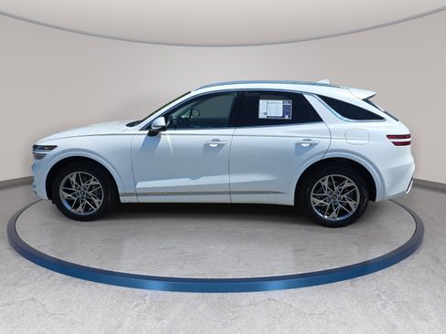 Used 2025 Genesis GV70 2.5T AWD/4WD image 8