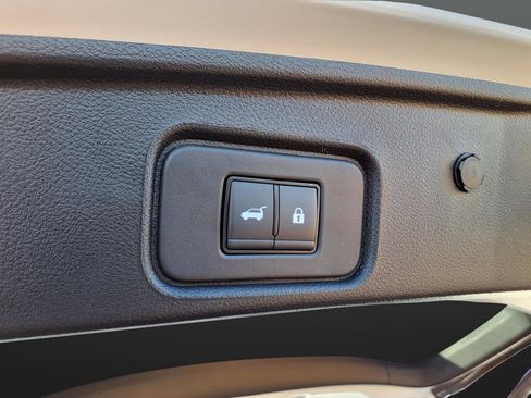 New 2026 Nissan Pathfinder Platinum image 58