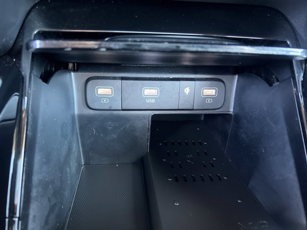 Certified 2022 Kia Sorento SX AWD/4WD image 51
