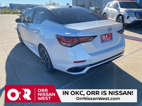 New 2025 Nissan Sentra SR image 3