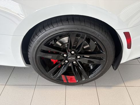 Used 2022 Chevrolet Camaro SS w/ Redline Edition image 6