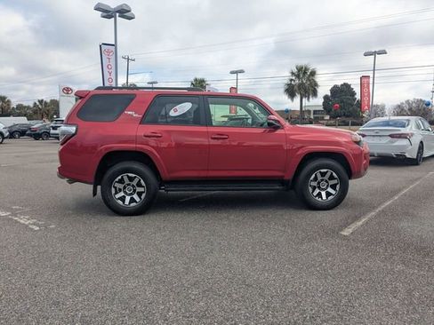 Used 2024 Toyota 4Runner TRD Off-Road Premium image 2