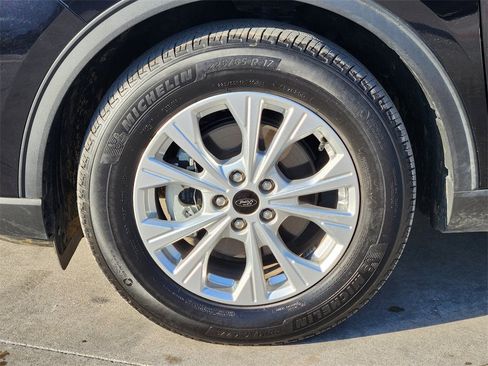 Used 2025 Ford Escape Active image 10