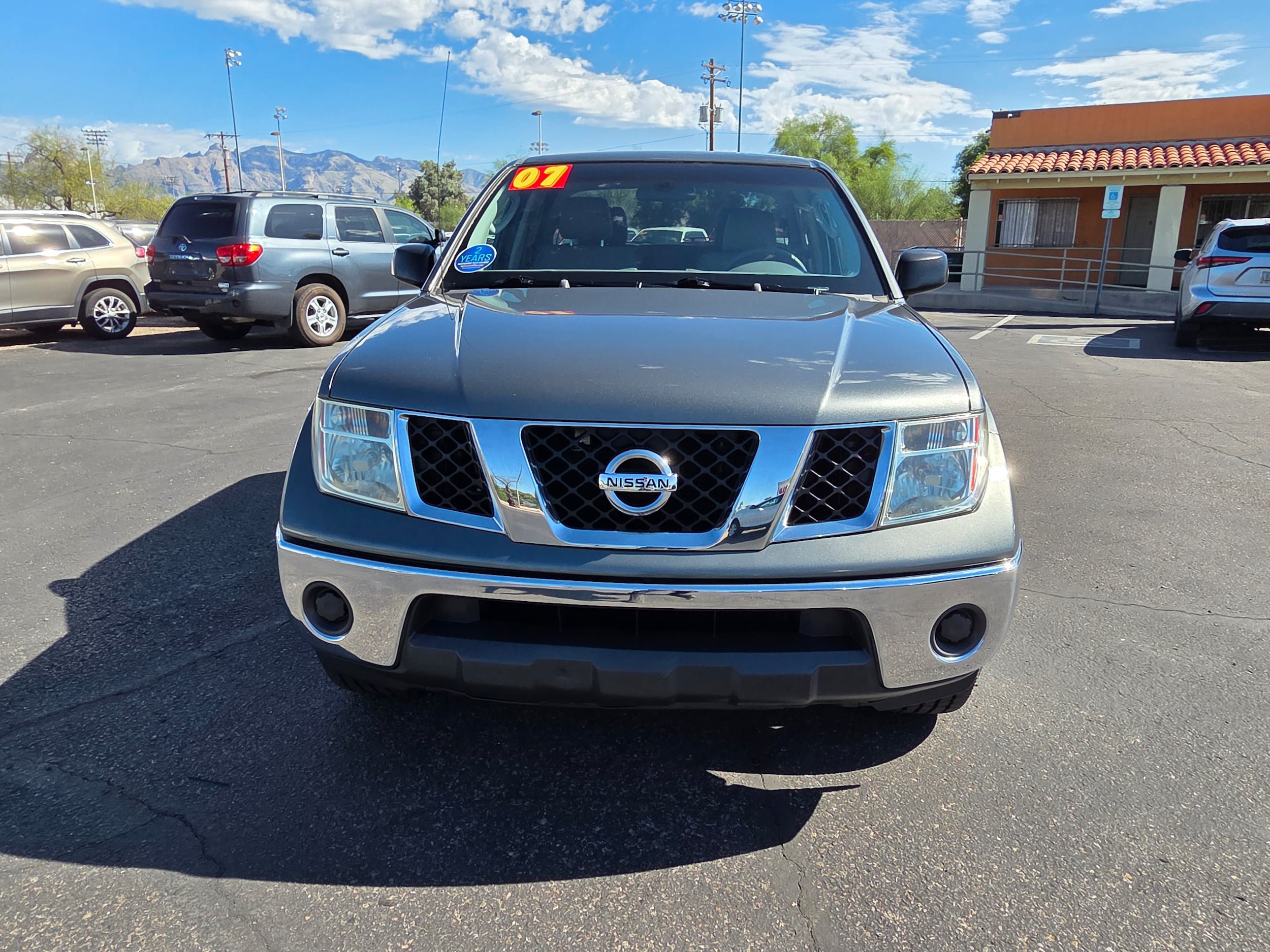 Used 2007 Nissan Frontier SE w/ SE Value Truck Pkg RWD image 8