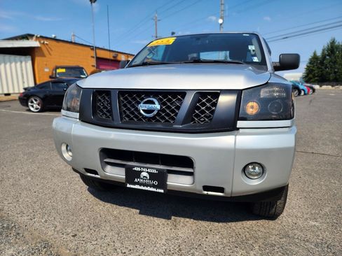 Used 2014 Nissan Titan S AWD/4WD image 2