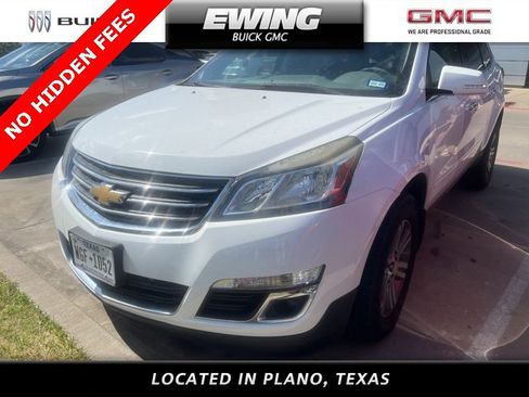 Used 2017 Chevrolet Traverse LT image 6