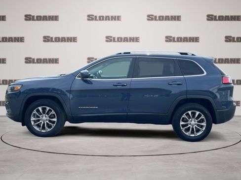 Used 2021 Jeep Cherokee Latitude Lux w/ Comfort/Convenience Group AWD/4WD image 2