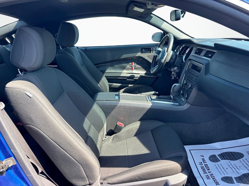 Used 2014 Ford Mustang Coupe w/ Equipment Group 102A RWD image 15