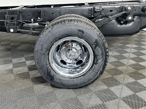 New 2026 RAM 3500 Tradesman image 16