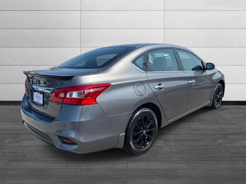 Used 2018 Nissan Sentra S w/ S Midnight Style Package FWD image 3
