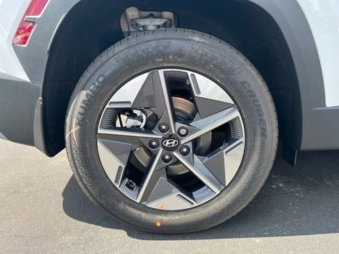 New 2026 Hyundai Tucson SEL image 12