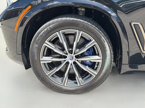 Used 2023 BMW X5 M50i w/ Climate Comfort Package AWD/4WD image 38