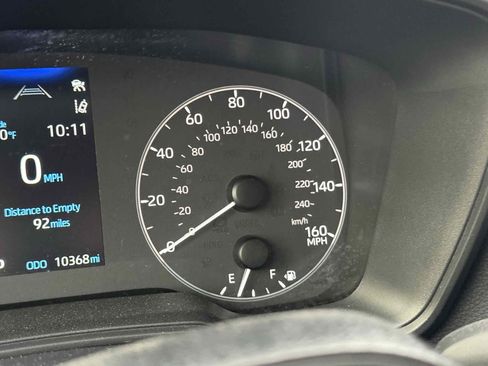 Used 2025 Toyota Corolla LE FWD image 50