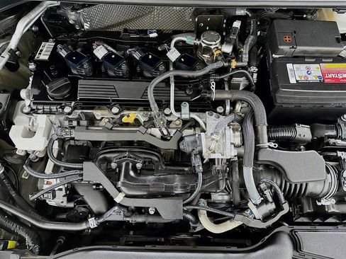 Used 2024 Toyota Corolla LE image 27