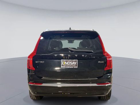 Used 2024 Volvo XC90 B6 Ultimate w/ Protection Package Premier AWD/4WD image 11
