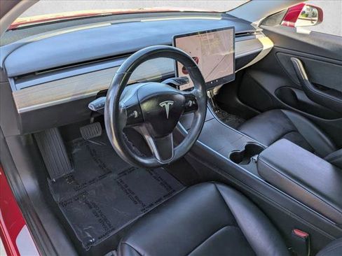 Used 2018 Tesla Model 3 Long Range image 10